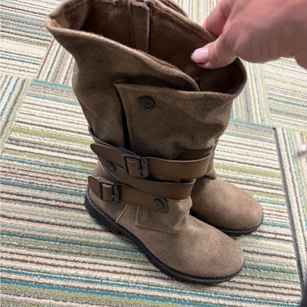 Blowfish Malibu Rider Moto Boots | Buckle Strap Vegan Boots | Size 7 - Picture 11 of 15
